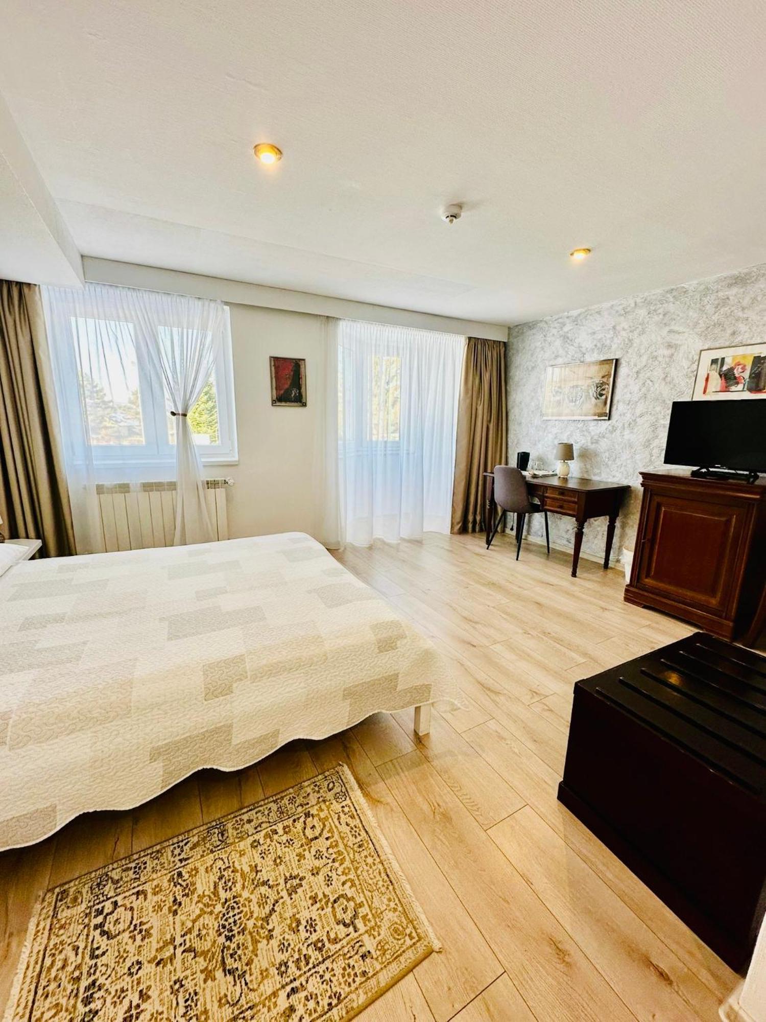 Villa Helvetia Târgu-Mureş Dış mekan fotoğraf